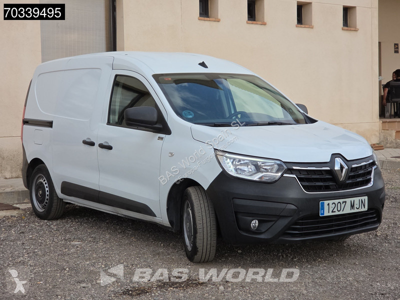 Véhicule utilitaire Renault 95pk ITV 08-2027 -...