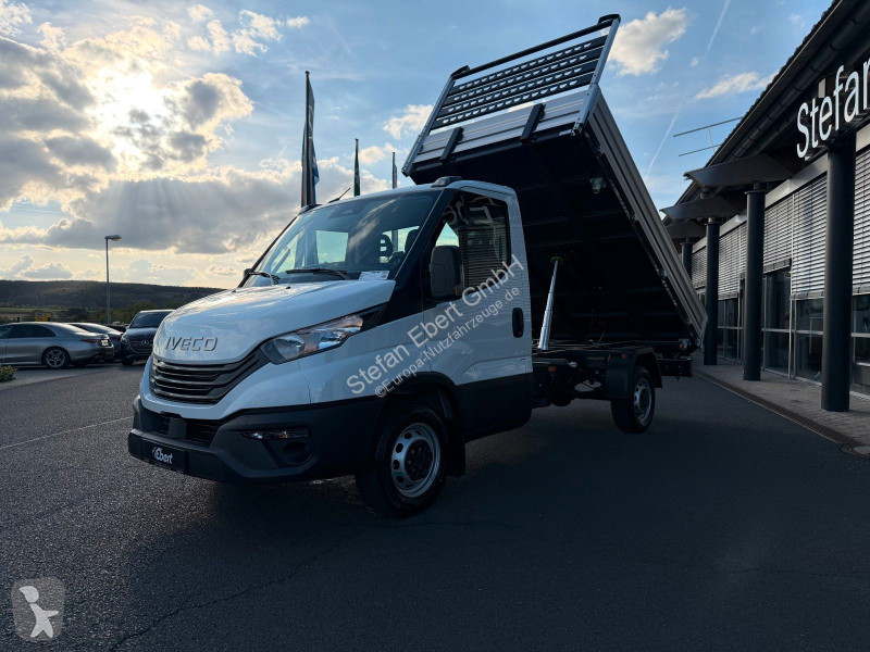 Véhicule utilitaire Iveco 35S14 Kipper,...