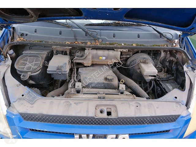 Véhicule utilitaire Iveco 40C35