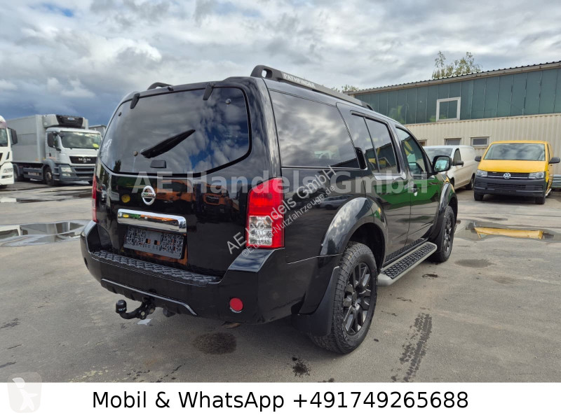 Véhicule utilitaire Nissan 2.5 dCi 4x4...