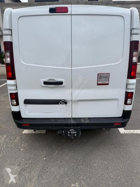 Véhicule utilitaire Renault L2H1 3T BLUE DCI...