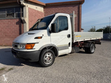 Tri-benne Iveco