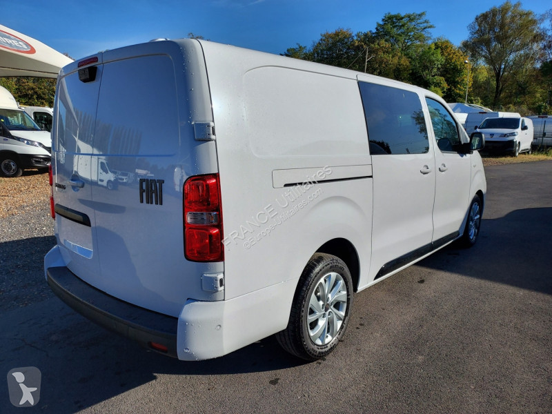Fiat SCUDO FG BVA 5 PLACES XL 2.2 DIESEL 180CH...