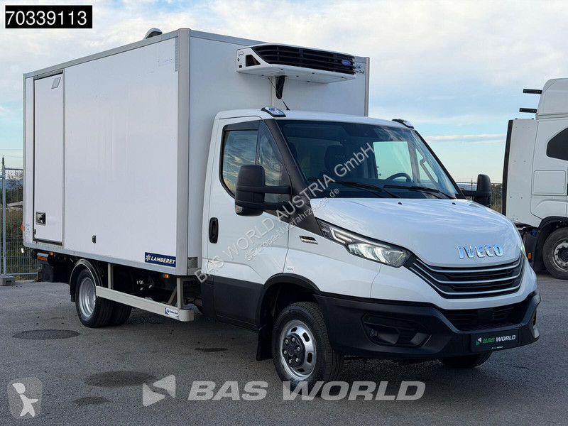 Véhicule utilitaire Iveco 50C18 3.0L Automatik...