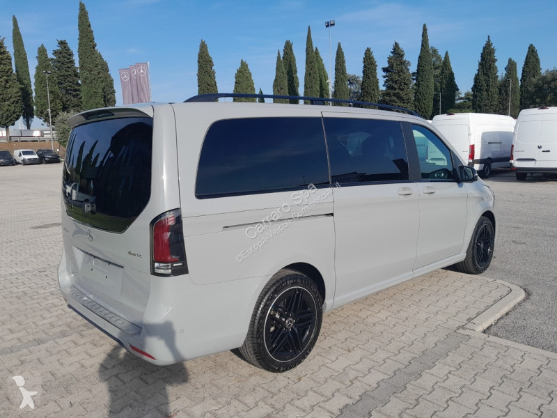 Véhicule utilitaire Mercedes