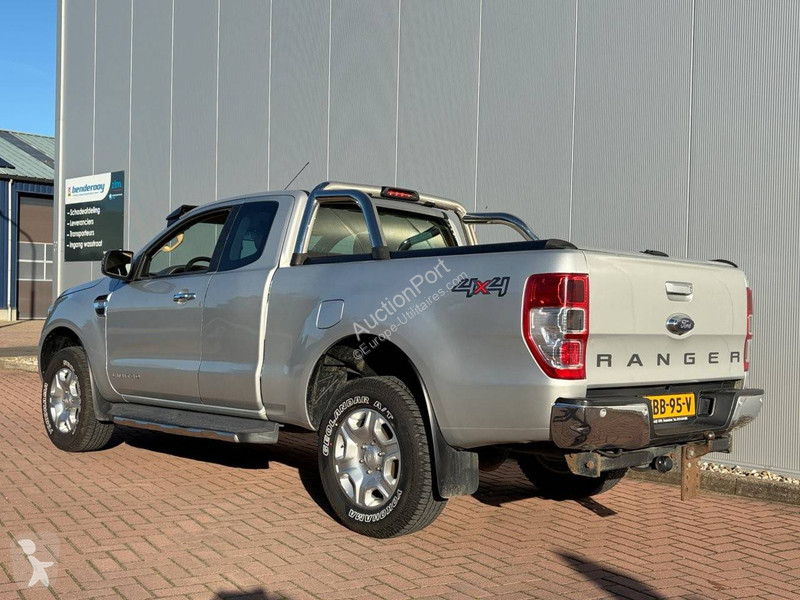 Véhicule utilitaire Ford 3.2 TDCI