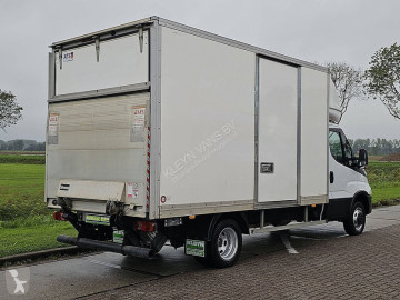Fourgon Iveco