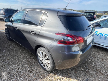 Berline Peugeot