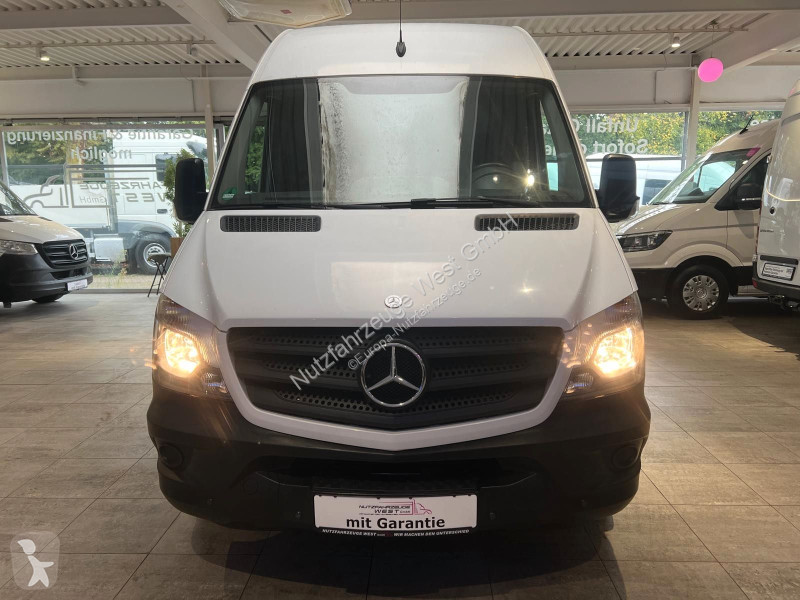 Véhicule utilitaire Mercedes 313/316 CDI...