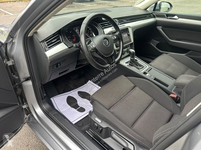 Véhicule utilitaire Volkswagen PASSAT 2.0 TDI...
