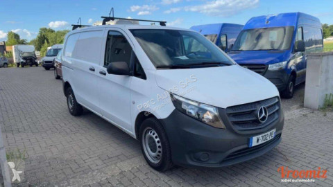 Fourgon Mercedes