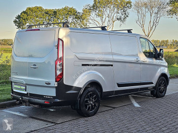 Fourgon Ford