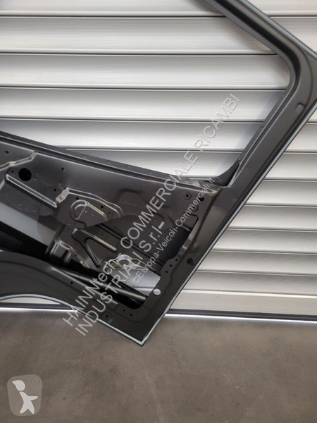Véhicule utilitaire Mitsubishi Fuso 