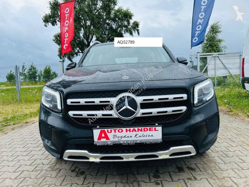 Véhicule utilitaire Mercedes GLB 200