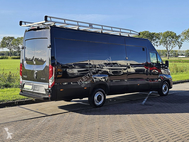 Véhicule utilitaire Iveco 35S14 L4H2 Maxi...
