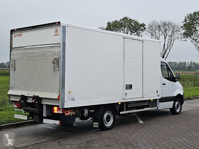 Véhicule utilitaire Mercedes 317 CDI 42 LAADKLEP