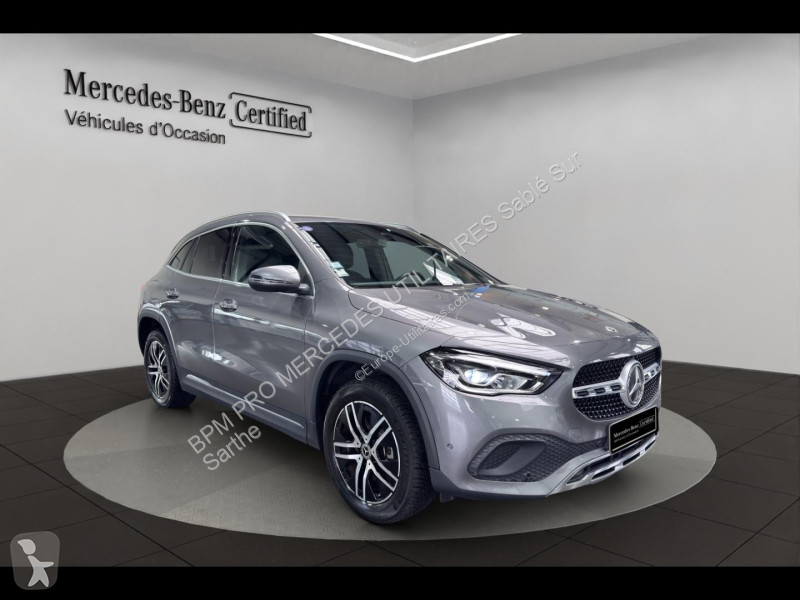 Véhicule utilitaire Mercedes GLA 250 e...