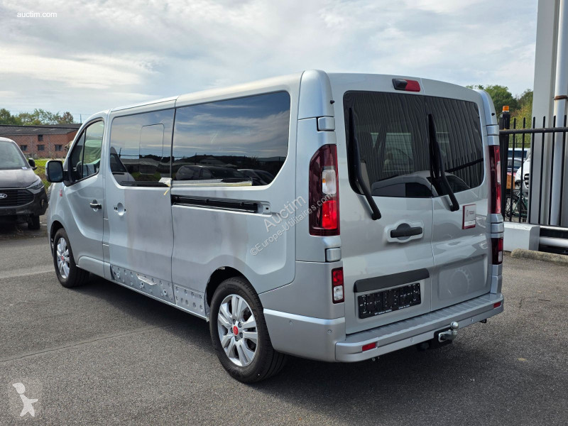 Véhicule utilitaire Renault trafic