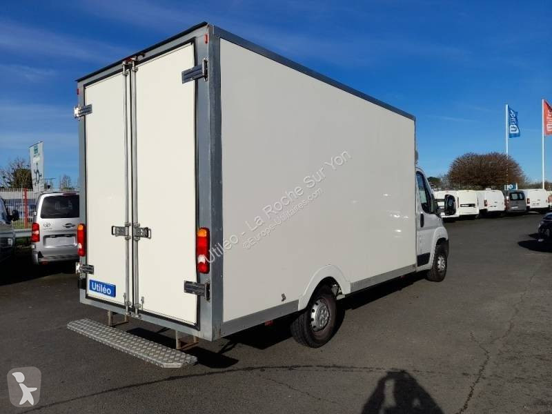 Véhicule utilitaire Fiat 3.5 L 2.3 MJET 130CV...