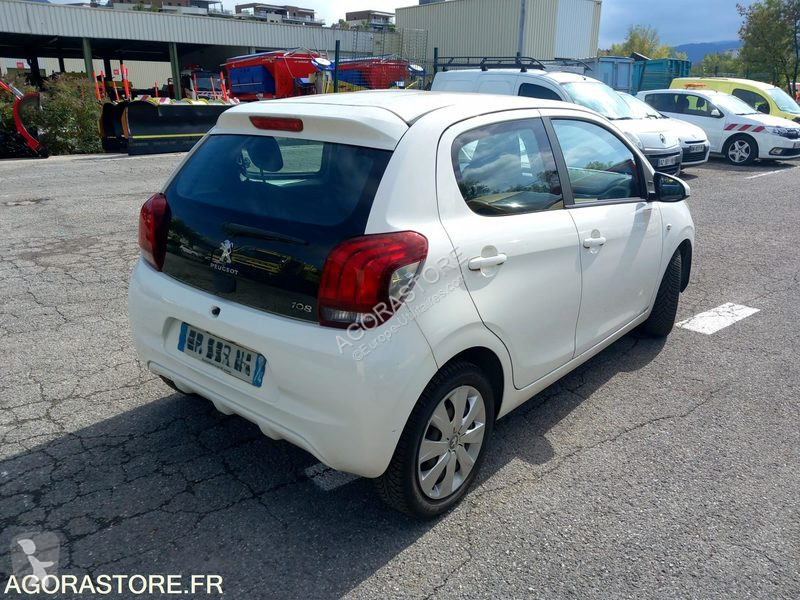 Peugeot 108 van