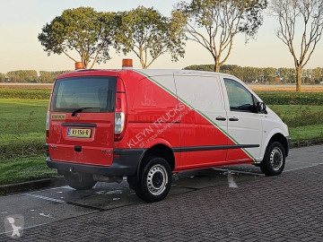 Fourgon Mercedes