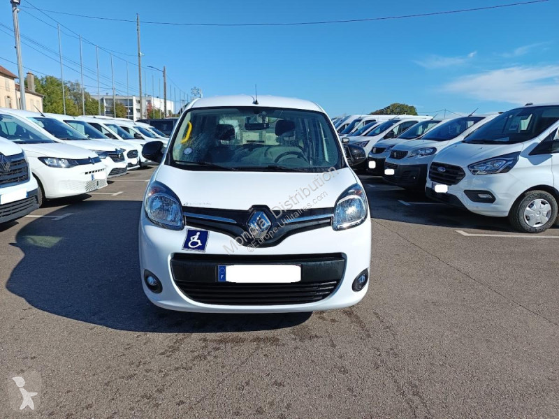 Véhicule utilitaire Renault TCE 115