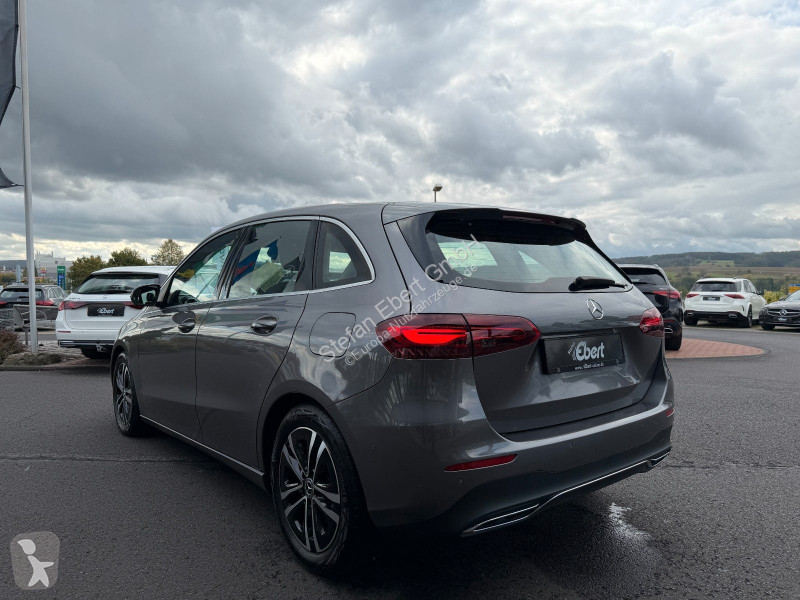 Véhicule utilitaire Mercedes B d...