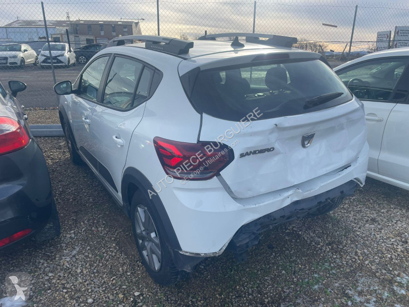 Véhicule utilitaire Dacia TCe 90 Easy-R Stepway...