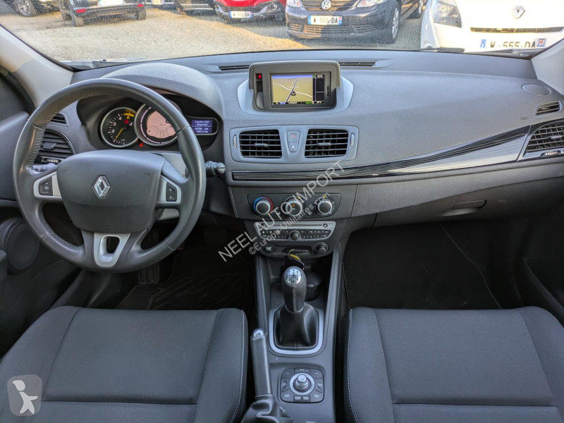 Užitkové vozidlo Renault MEGANE III ESTATE 1.5...