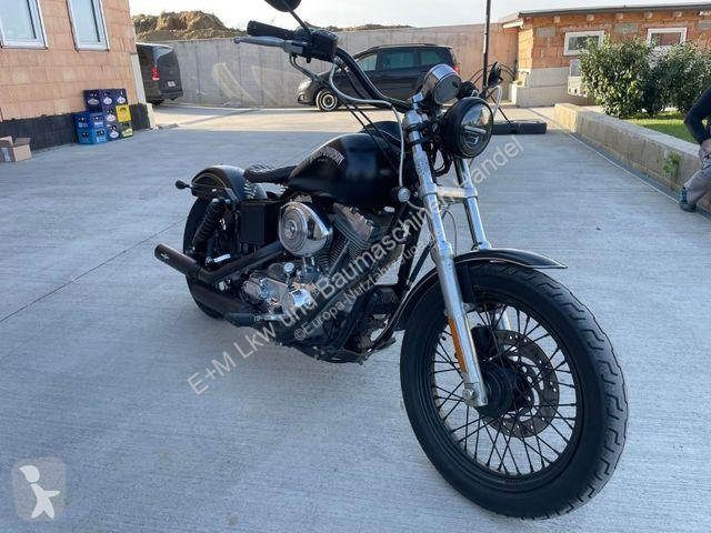 Véhicule utilitaire  Road King FLHR