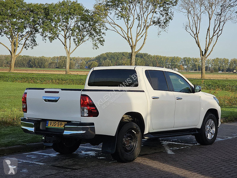 Véhicule utilitaire Toyota 2.4 EU netto...
