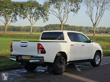 Utilitaire plateau Toyota