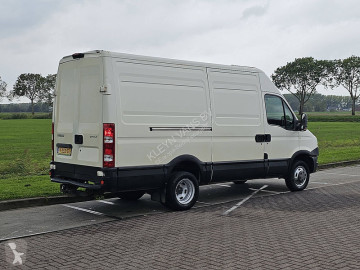 Fourgon Iveco