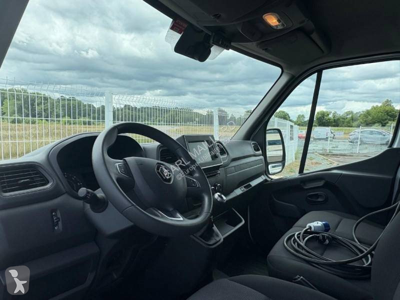 Véhicule utilitaire Renault 2.3 Blue dCi 135Ch...
