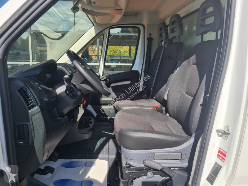 Véhicule utilitaire Peugeot BOXER CCB 435 L4...