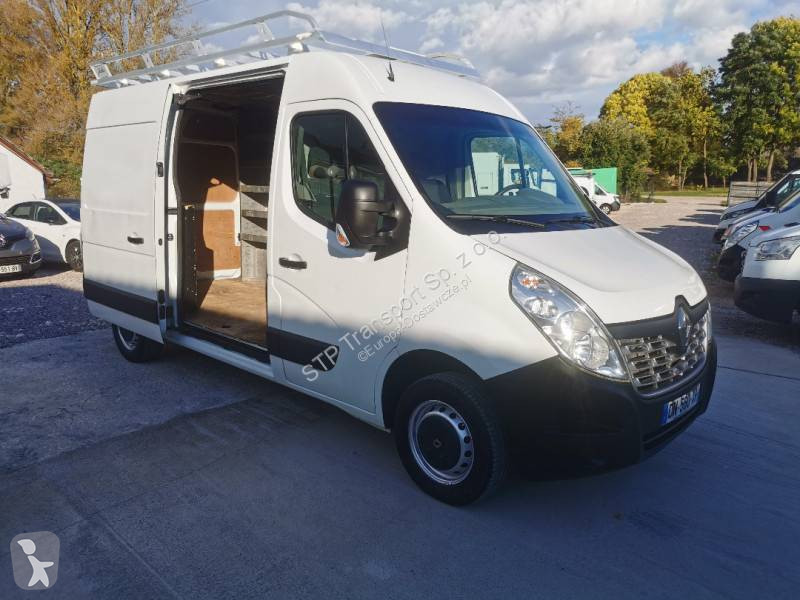 Véhicule utilitaire Renault 2.3 DCI 125