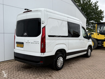 Fourgon Maxus
