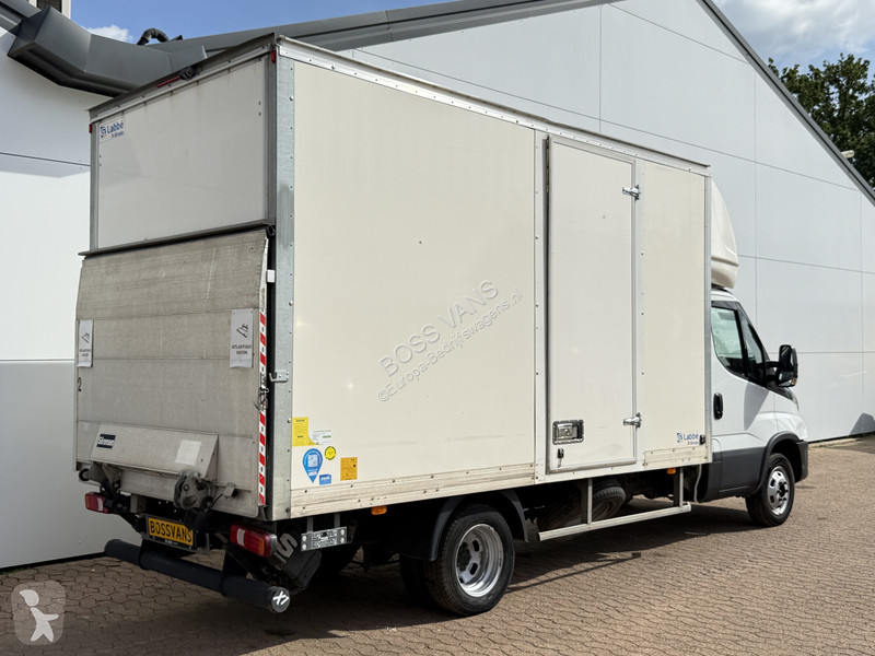 Véhicule utilitaire Iveco 35C16 3.0 160PK