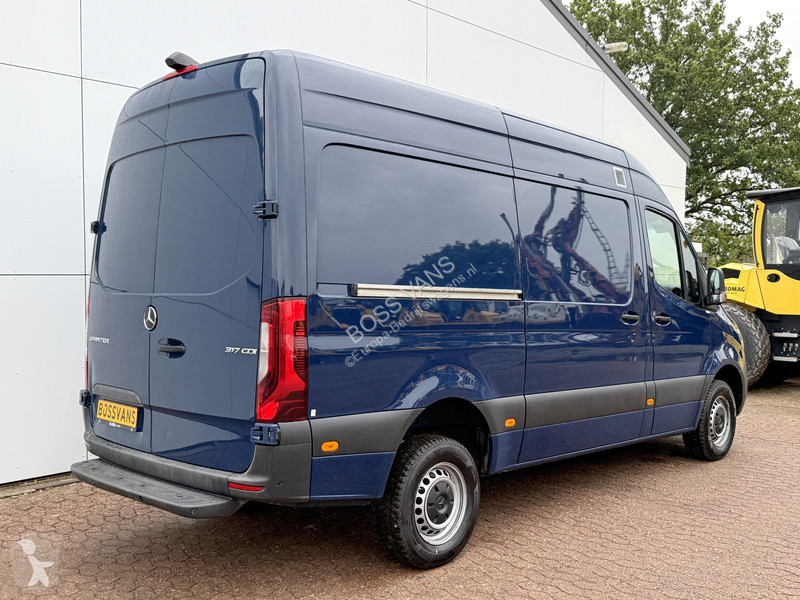 Véhicule utilitaire Mercedes 317 1.9 CDI
