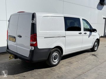 Fourgon Mercedes neuf