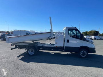 Utilitaire benne standard Iveco neuf