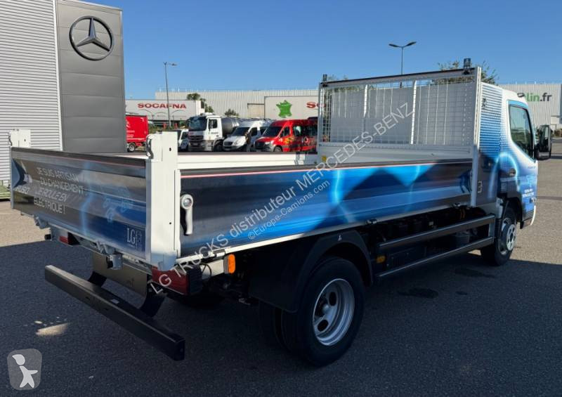 Véhicule utilitaire Fuso 3C15