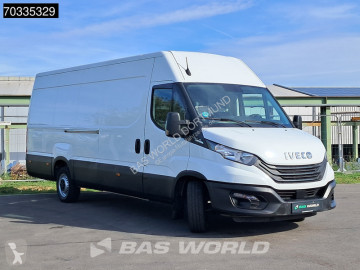 Fourgon utilitaire Iveco