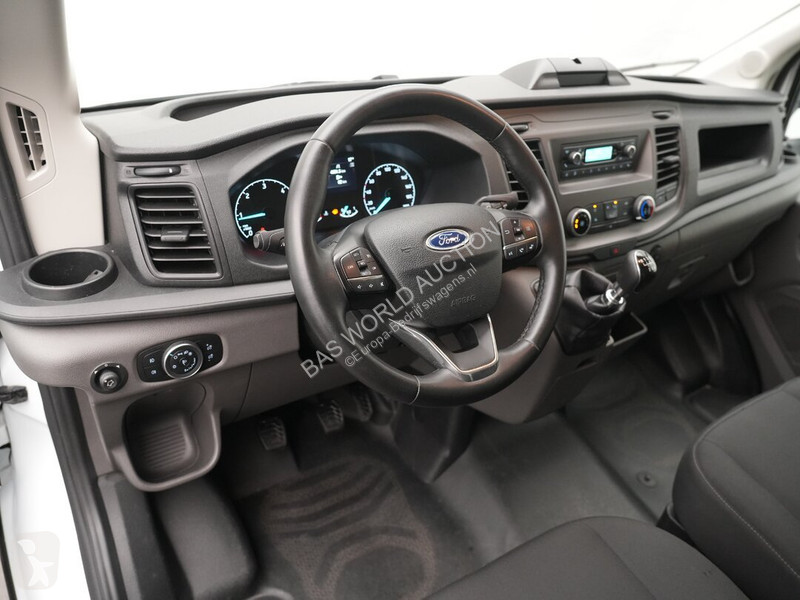 Véhicule utilitaire Ford 130pk