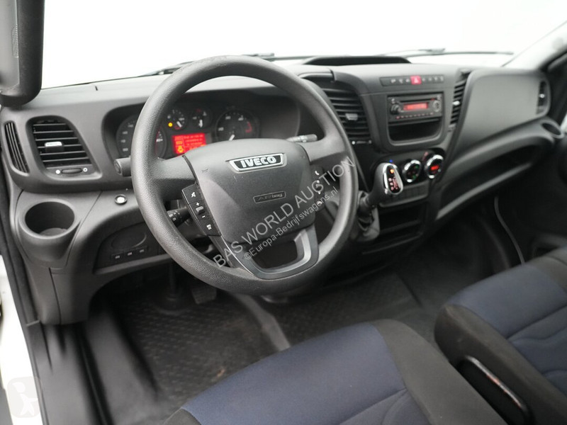 Véhicule utilitaire Iveco 35S14