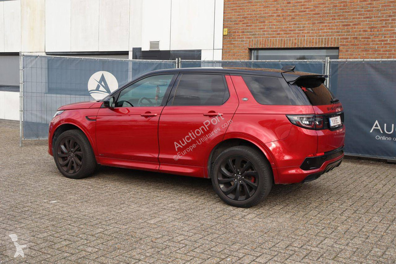 Véhicule utilitaire Land Rover D180 Sport