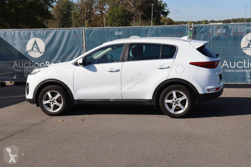 Véhicule utilitaire KIA