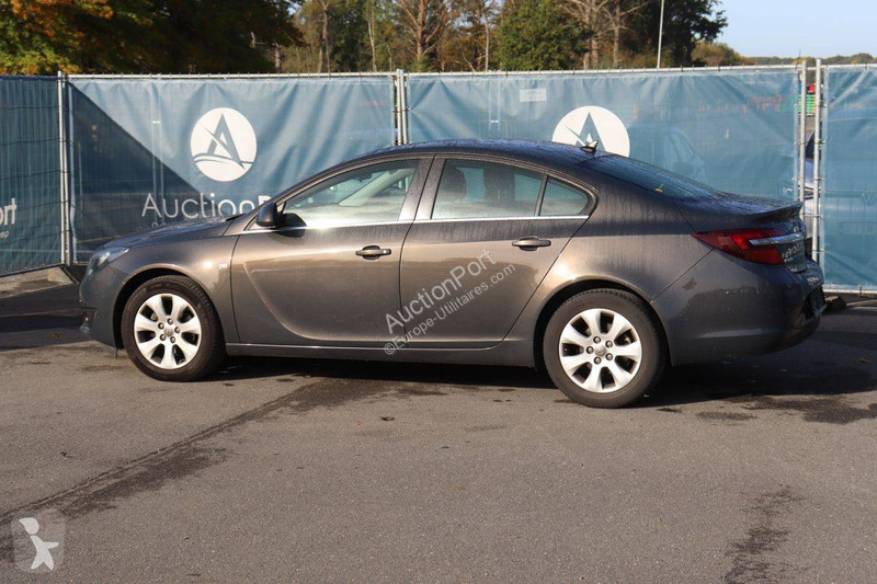 Véhicule utilitaire Opel