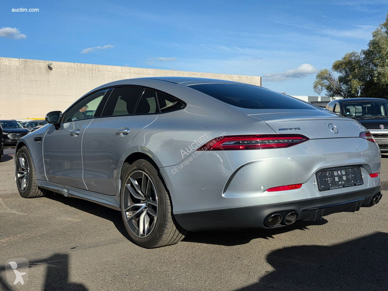 Véhicule utilitaire Mercedes amg gt 43