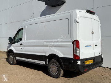Fourgon Ford neuf